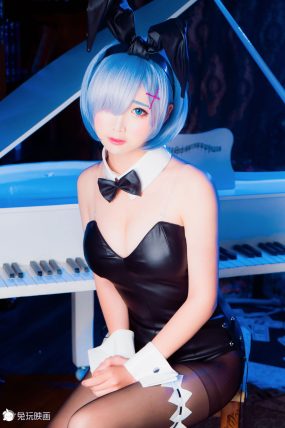 [面饼仙儿] 人气Coser 兔女郎