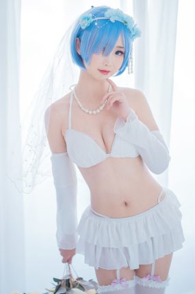 [面饼仙儿] 人气Coser 花嫁蕾姆