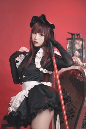 [面饼仙儿] 人气Coser 斯卡哈女仆