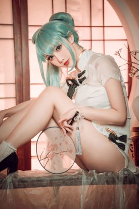 [面饼仙儿] 人气Coser 初音旗袍