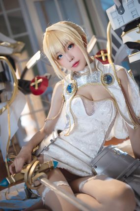 [水淼Aqua] 人气Coser 圣女贞德